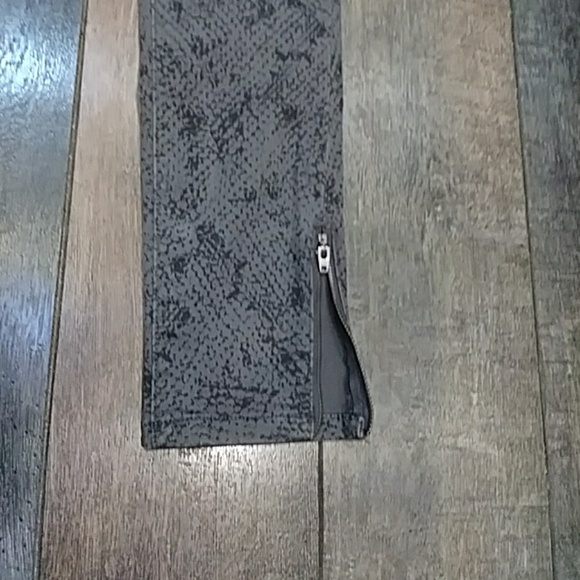 Banana Republic Skinny Fit pants - Picture 4 of 6